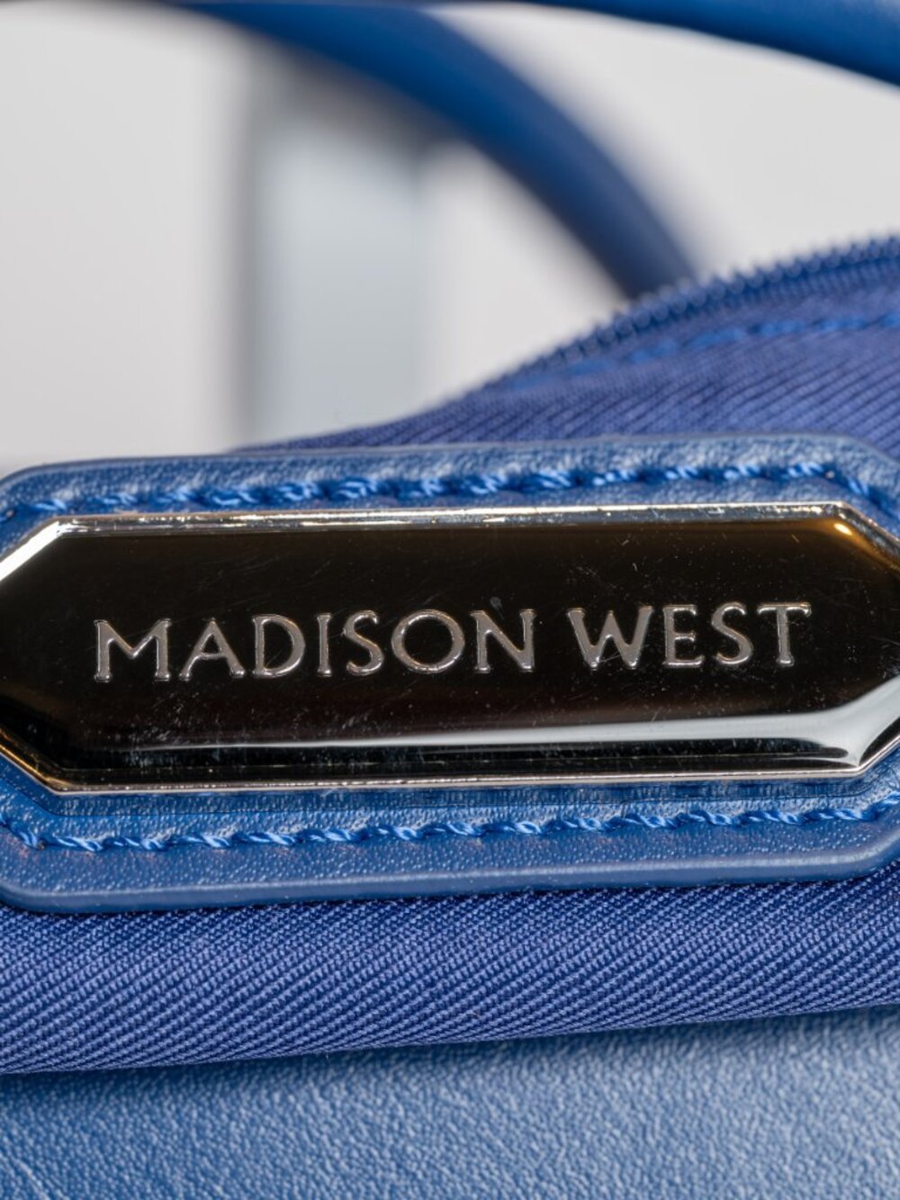 Madison West Cobalt Blue Baguette Shoulder Bag Bow Detail Y2K Purse - Picture 4 of 4